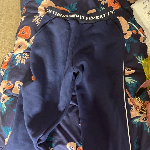 Jogging pants - Picture 3 of 3